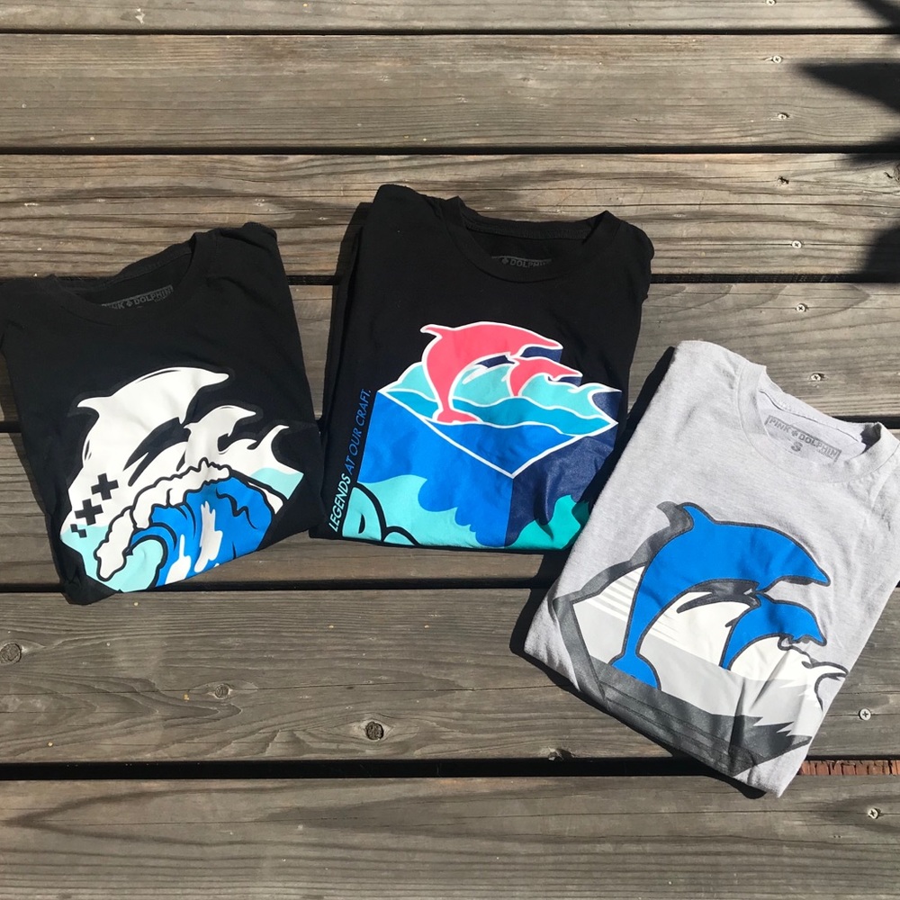 Pink Dolphin trio